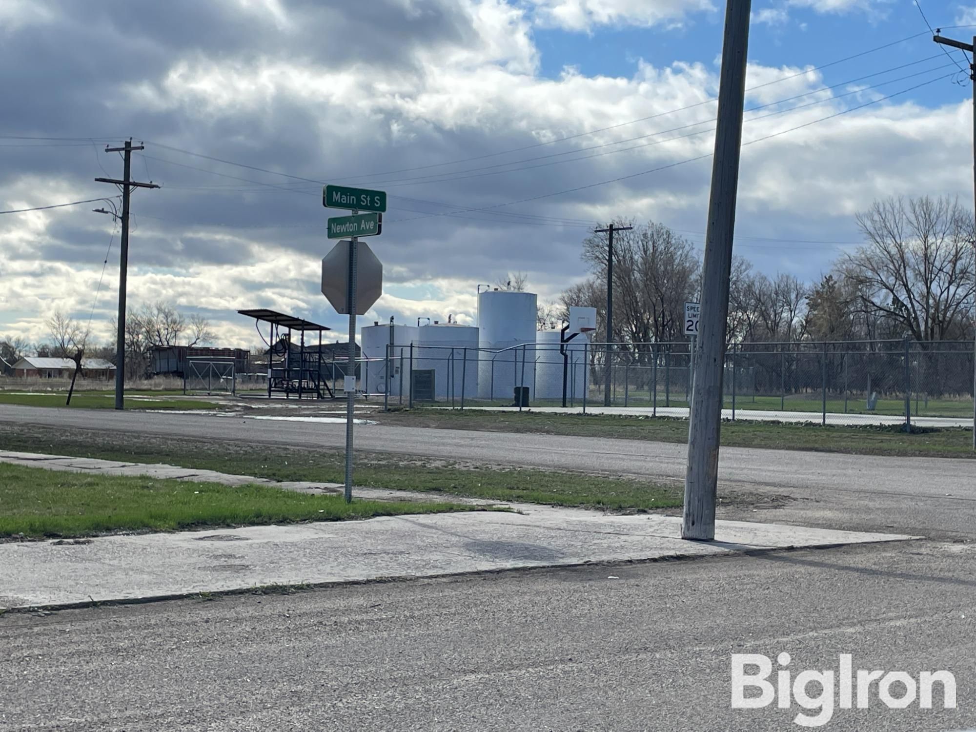 2 acres in Roberts County, South Dakota