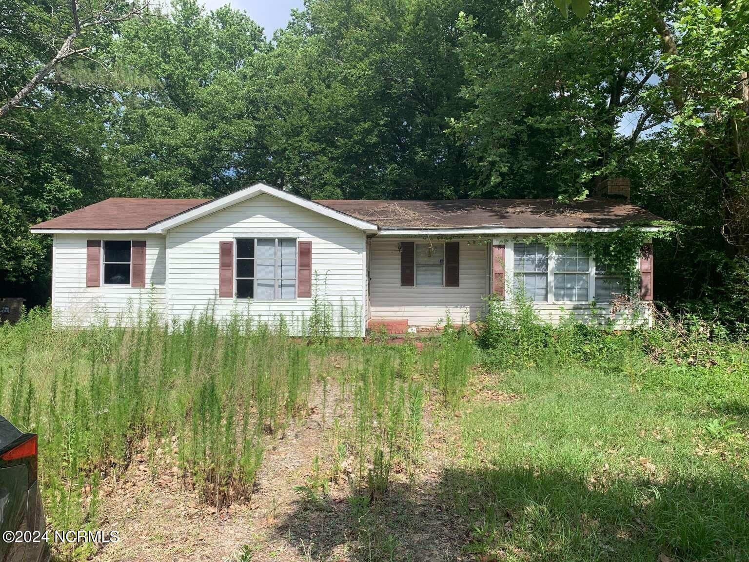 526 N 4th Street, Saint Pauls, NC 28384 MLS 100447409