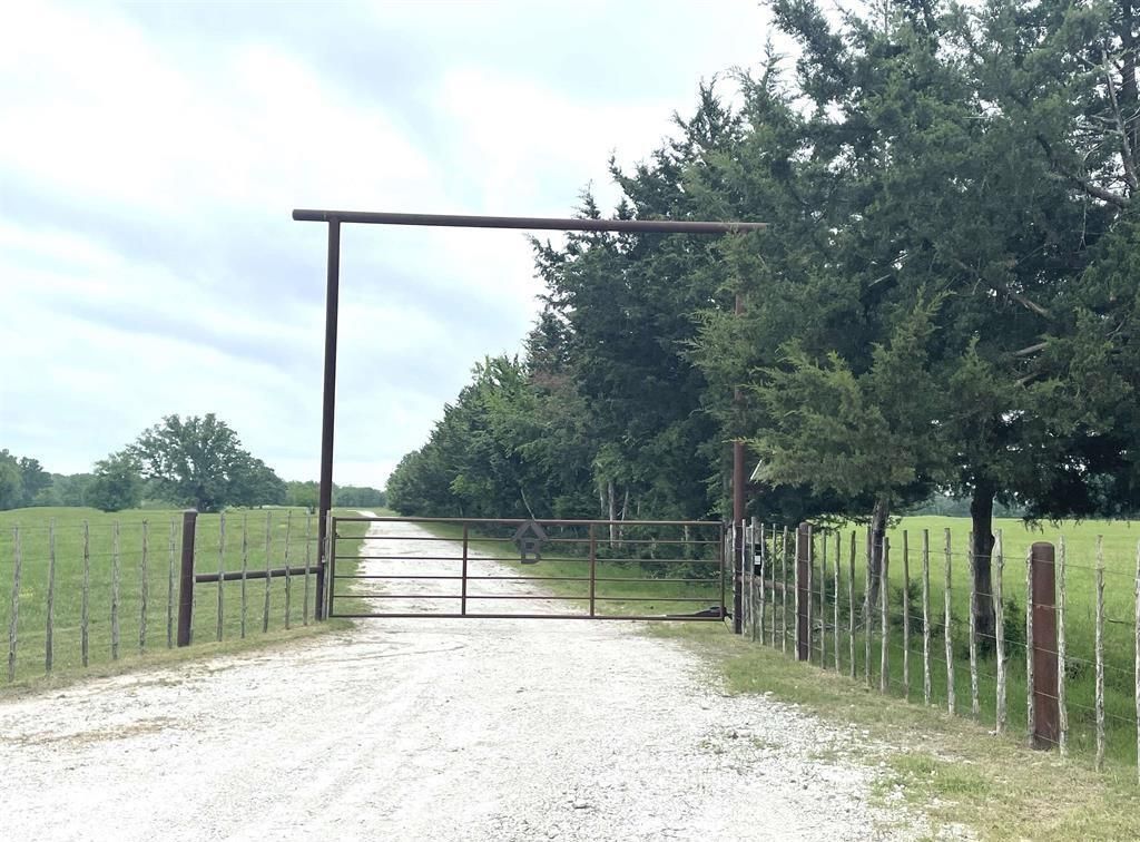 1255 1112, Bogata, TX 75417