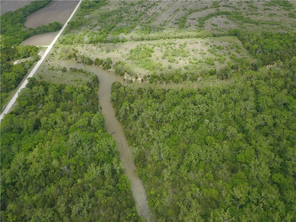 Vernon Road, Prescott, KS 66767 MLS 2488465