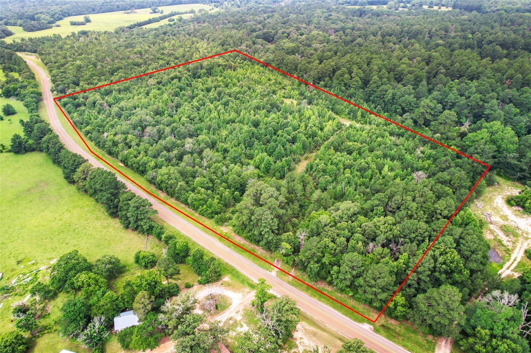 25 acres in Grapeland, TX, 75844 MLS 40395282