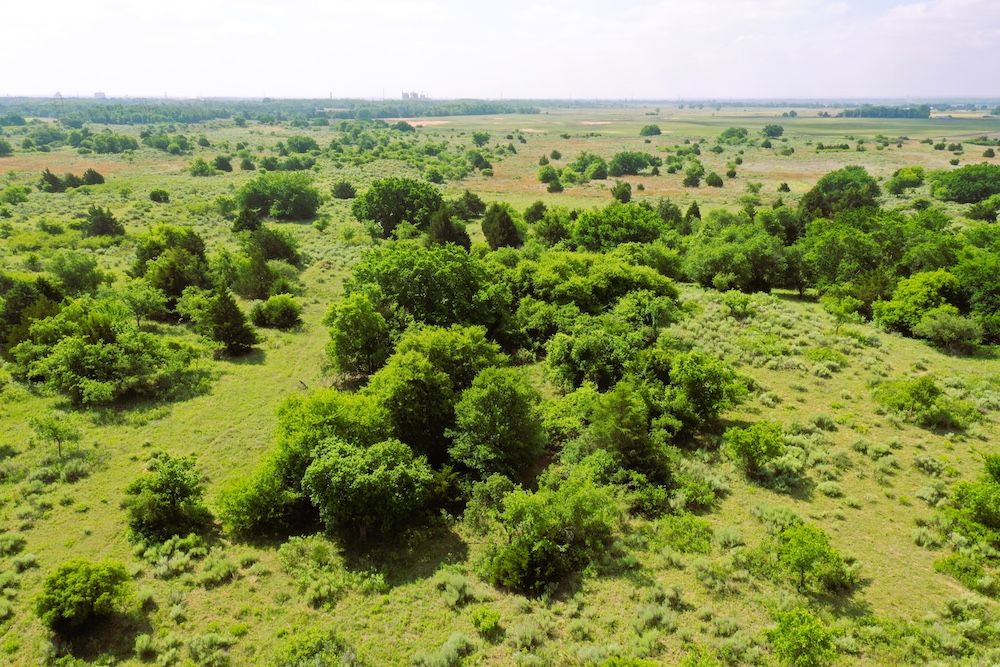 RR. NS 211 Road, Mooreland, OK 73852