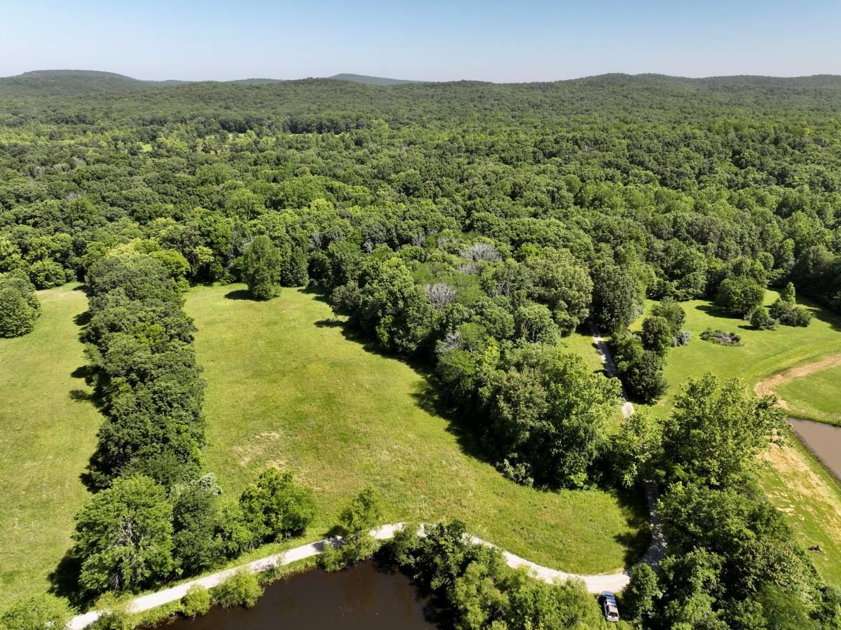 000 Route 34, Herod, IL 62947