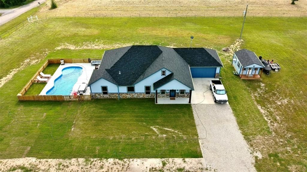 4822 County Road 1037, Celeste, TX 75423 MLS 20643234