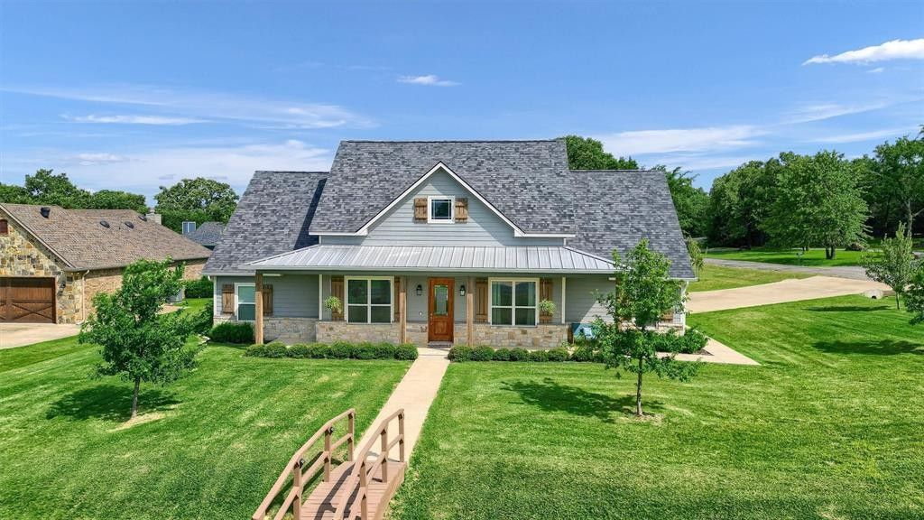 108 YUMA Drive E, Lake Kiowa, TX 76240 MLS 20649408