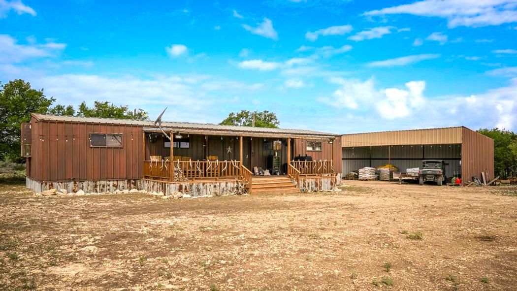 110 acres in Eldorado, TX, 76936