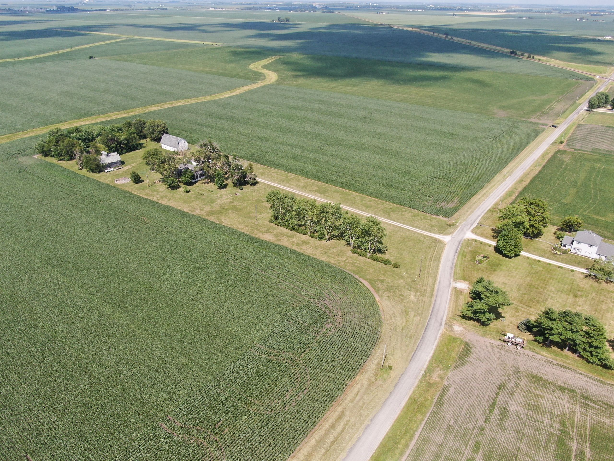 2000 Ironhorse Drive, Tuscola, IL 61953