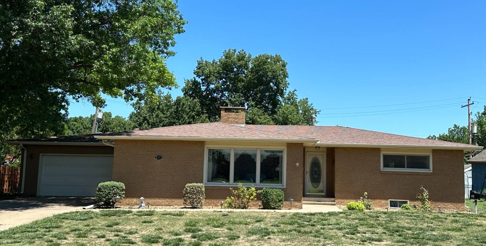 2143 Melrose Ln, Salina, KS 67401 MLS 11293082