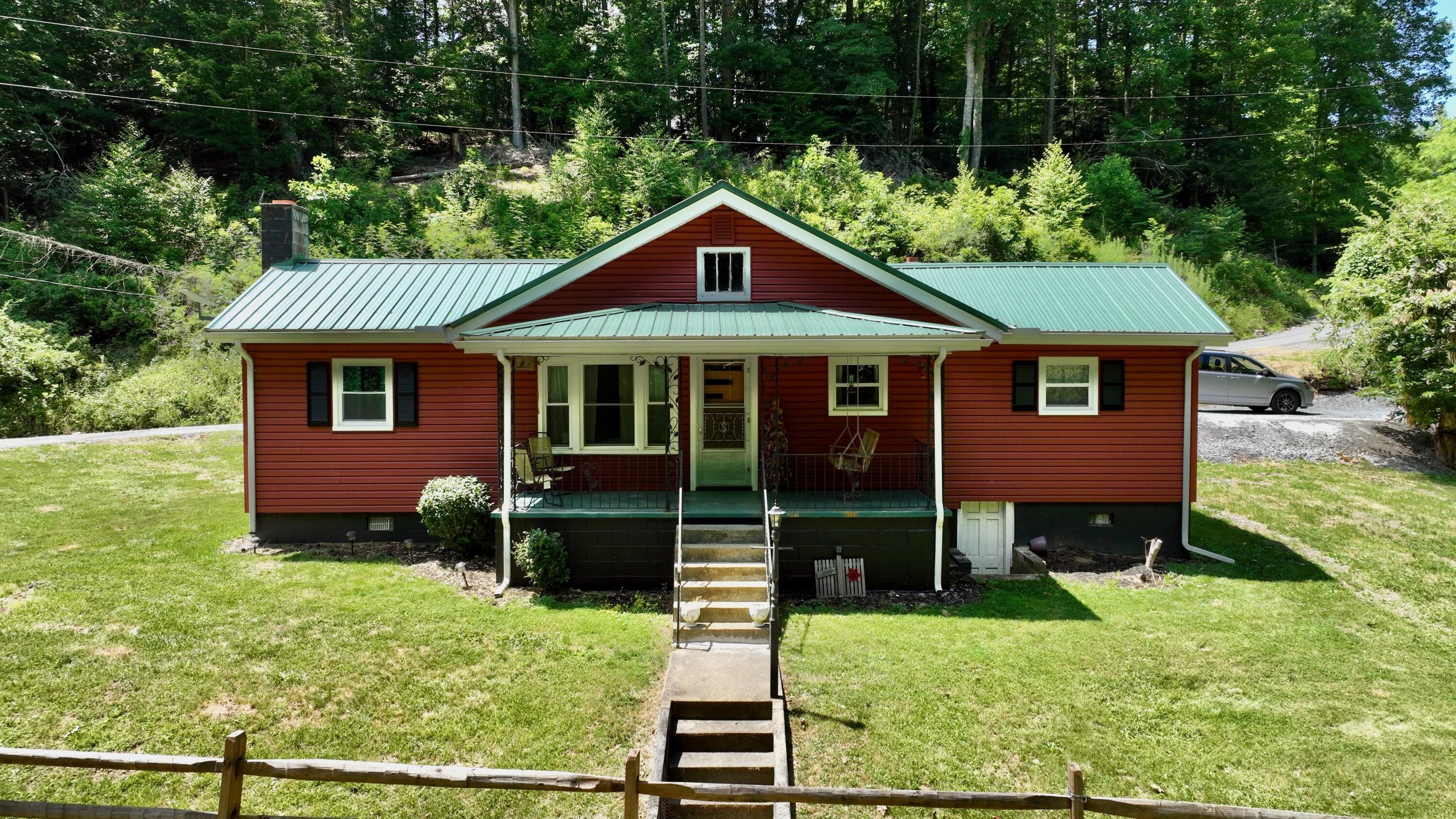 1337 Masters Rd, Caldwell, WV 24925 MLS 24844