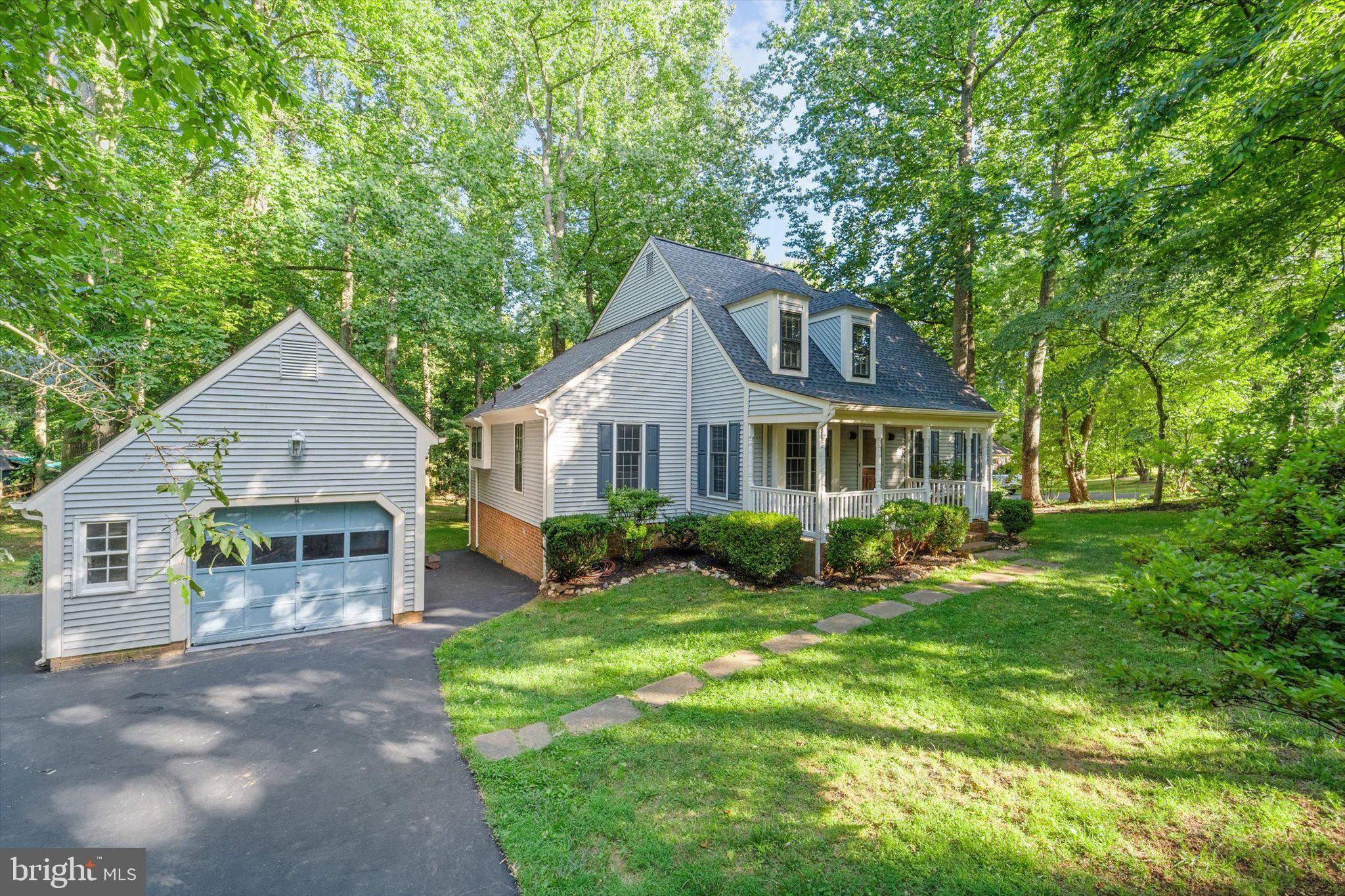 7141 CHESTERFIELD DRIVE, Warrenton, VA 20187 MLS VAFQ2012924