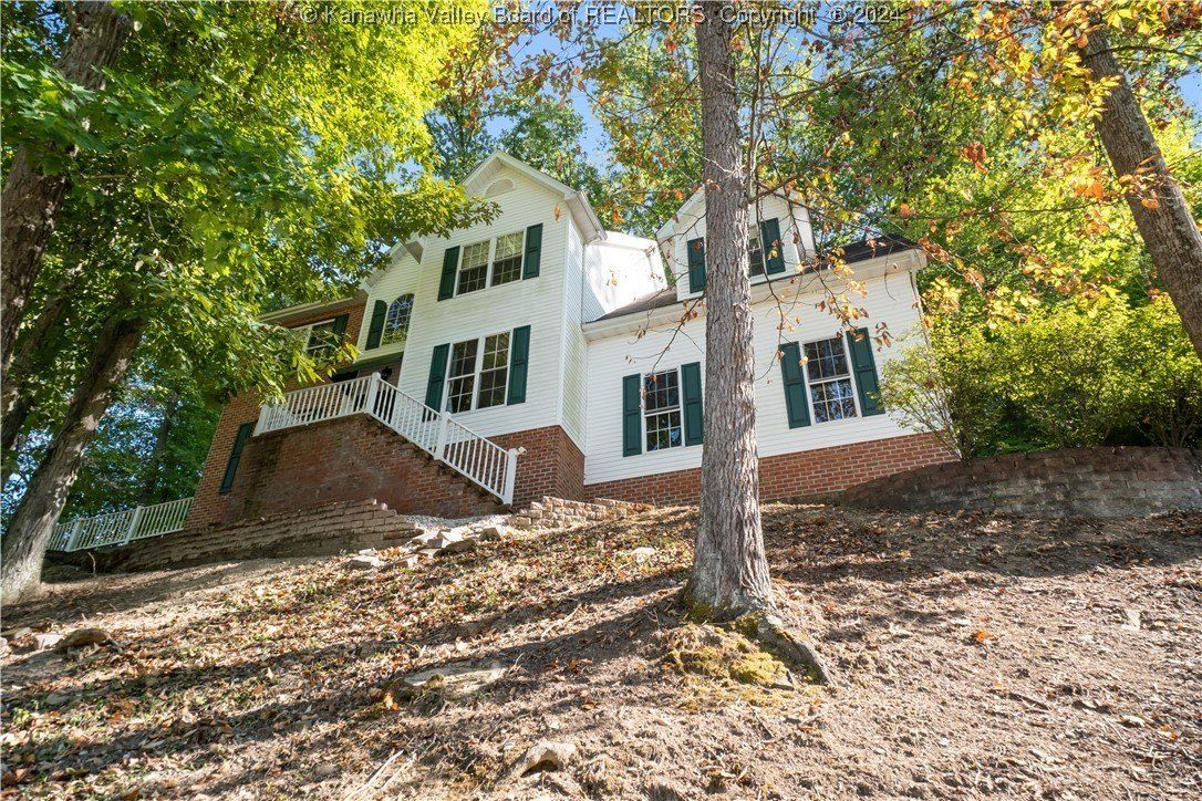 208 Teays Meadows Road, Scott Depot, WV 25560 MLS 274217