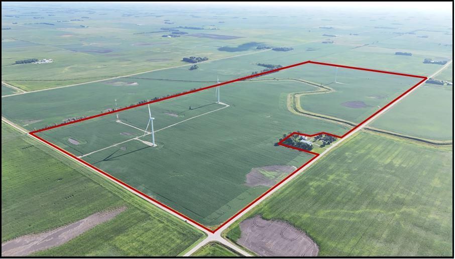 310 acres in Rake, IA, 50424