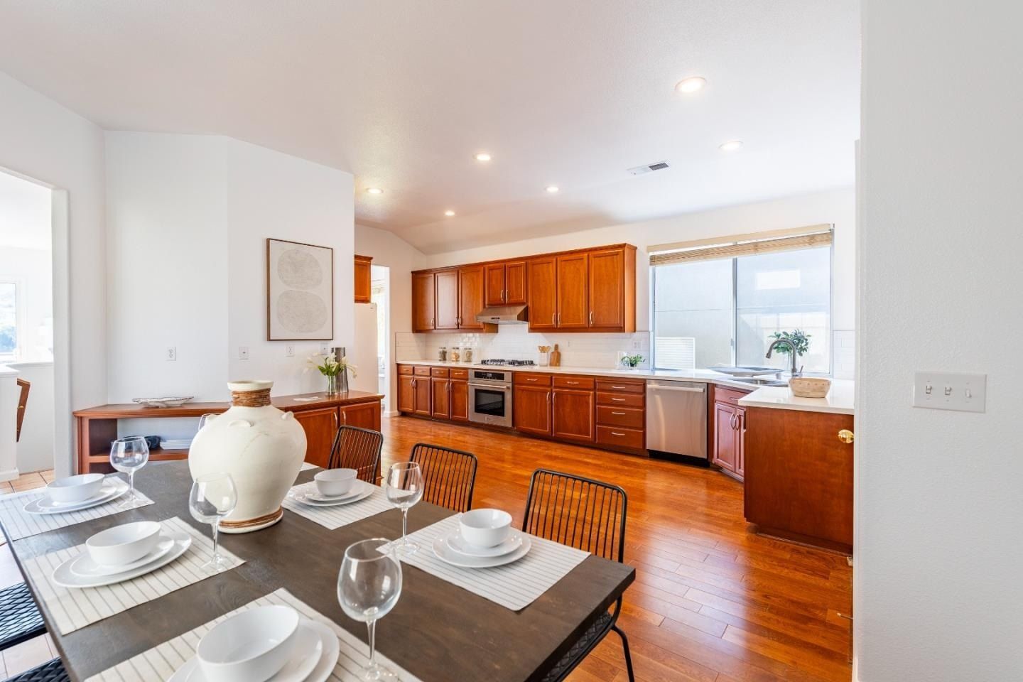 121 Northcrest DR, South San Francisco, CA 94080 MLS ML81981912