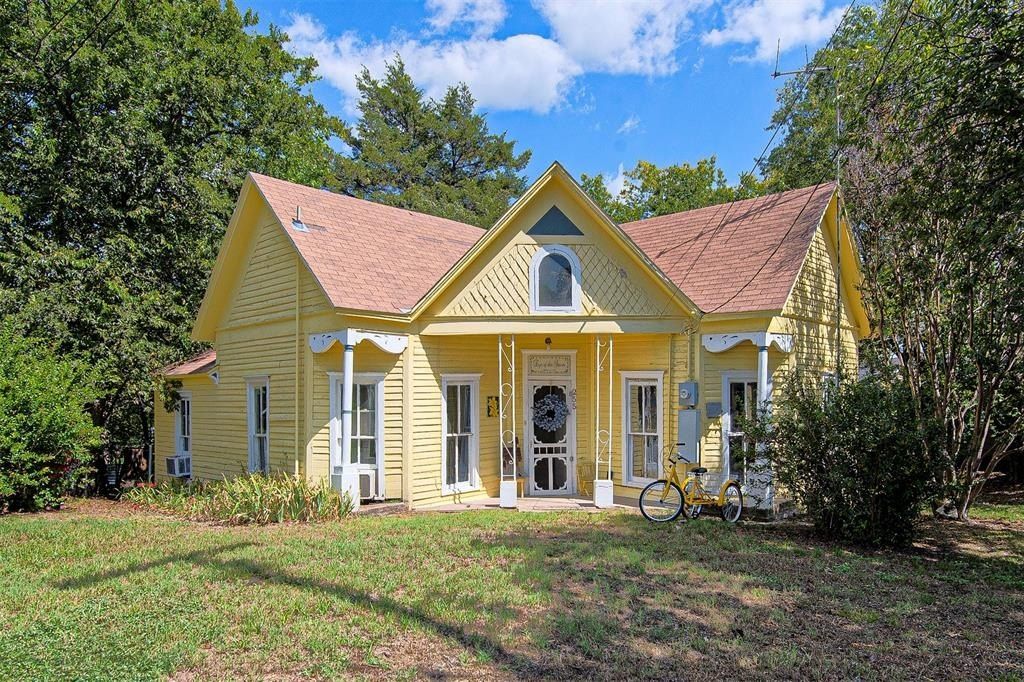 255 S John Douglas Road, Van Alstyne, TX 75495 MLS 20740410