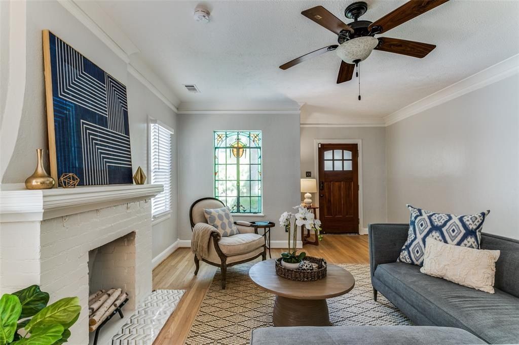 419 Valencia Street, Dallas, TX 75223 MLS 20707025