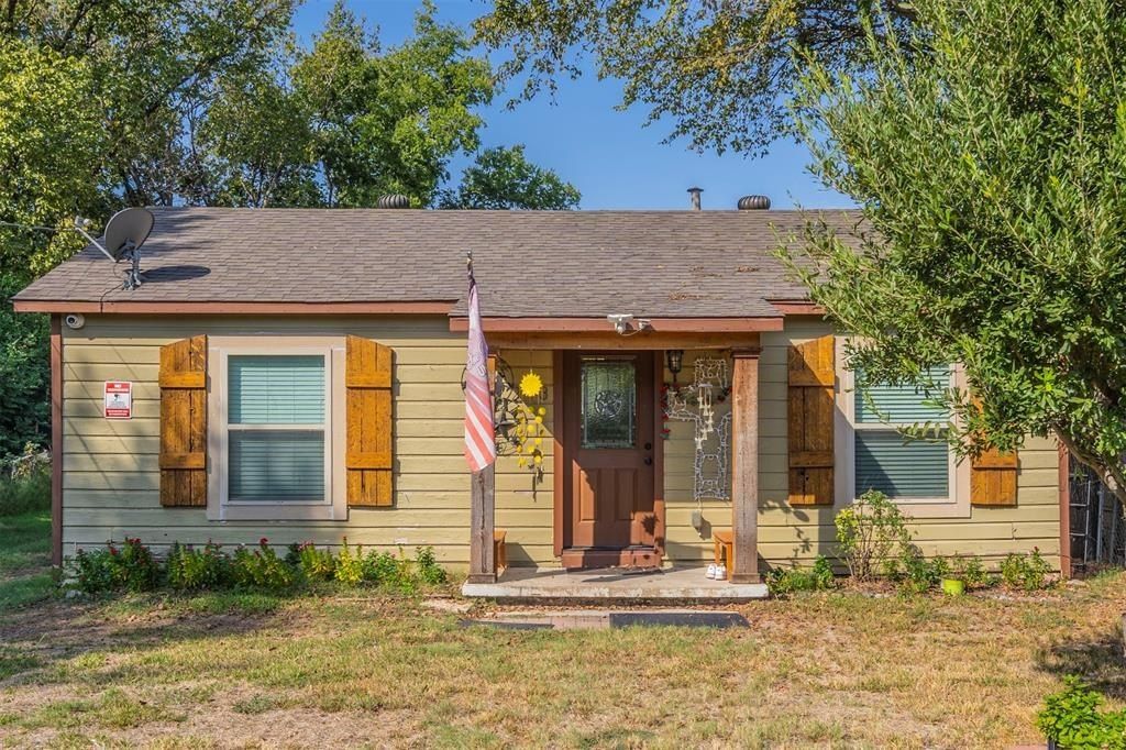 213 N De Costa Street, Fort Worth, TX 76111 MLS 20753817