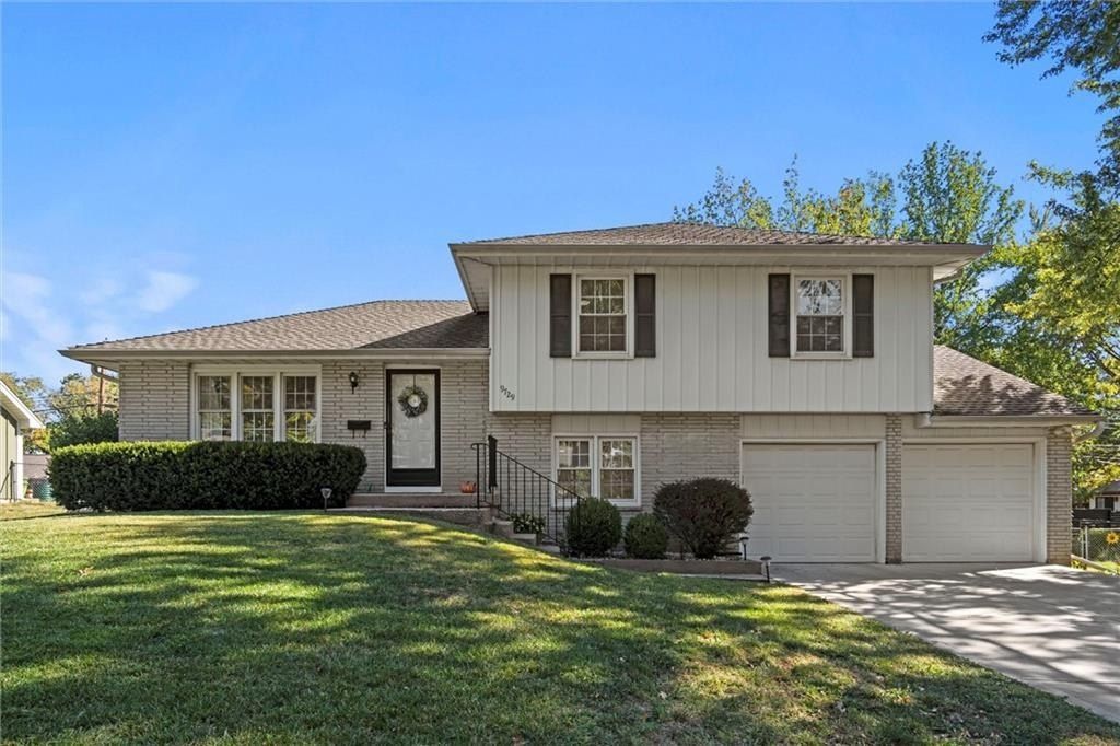 9729 Eby Street, Overland Park, KS 66212 MLS 2513918