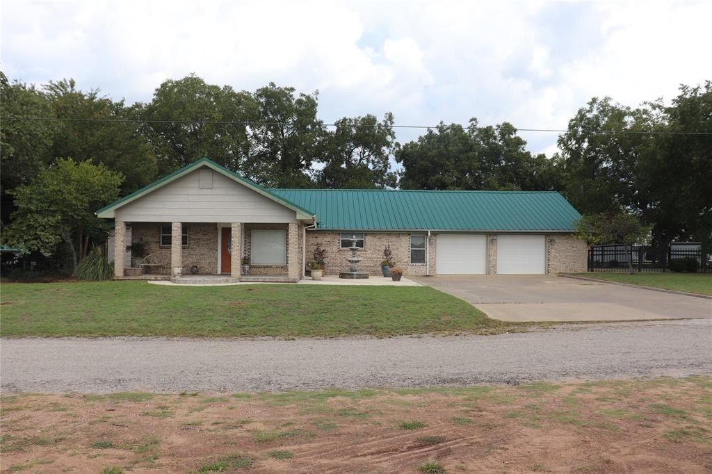 110 County Road 504, Desdemona, TX 76445 MLS 20760958