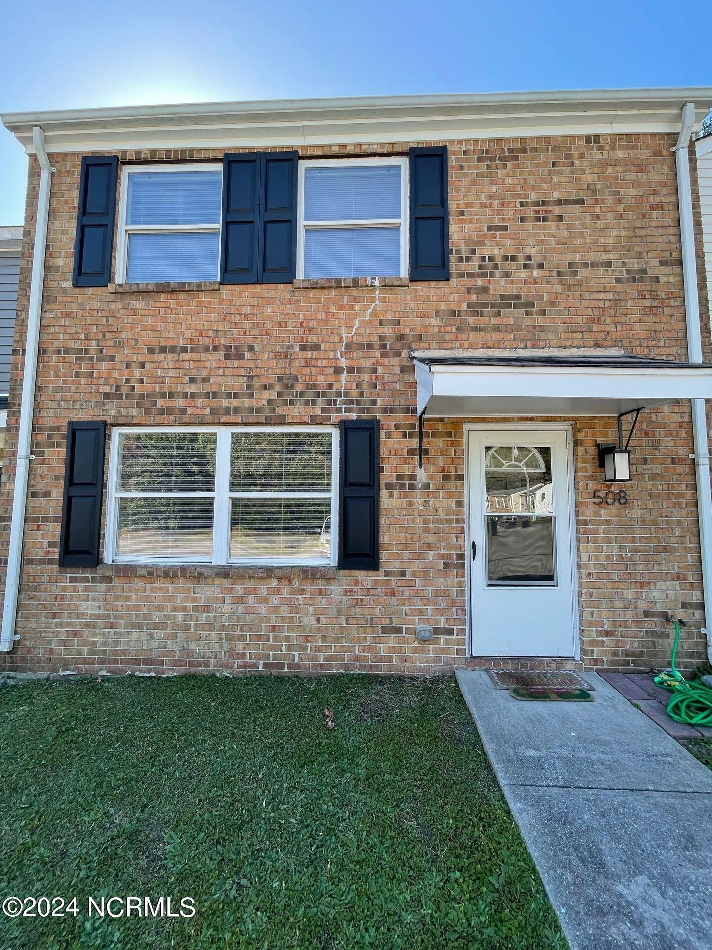 508 Myrtlewood Circle, Jacksonville, NC 28546 MLS 100472376