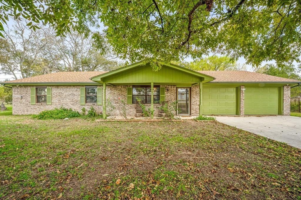 701 N Travis Street, De Leon, TX 76444 MLS 20761266