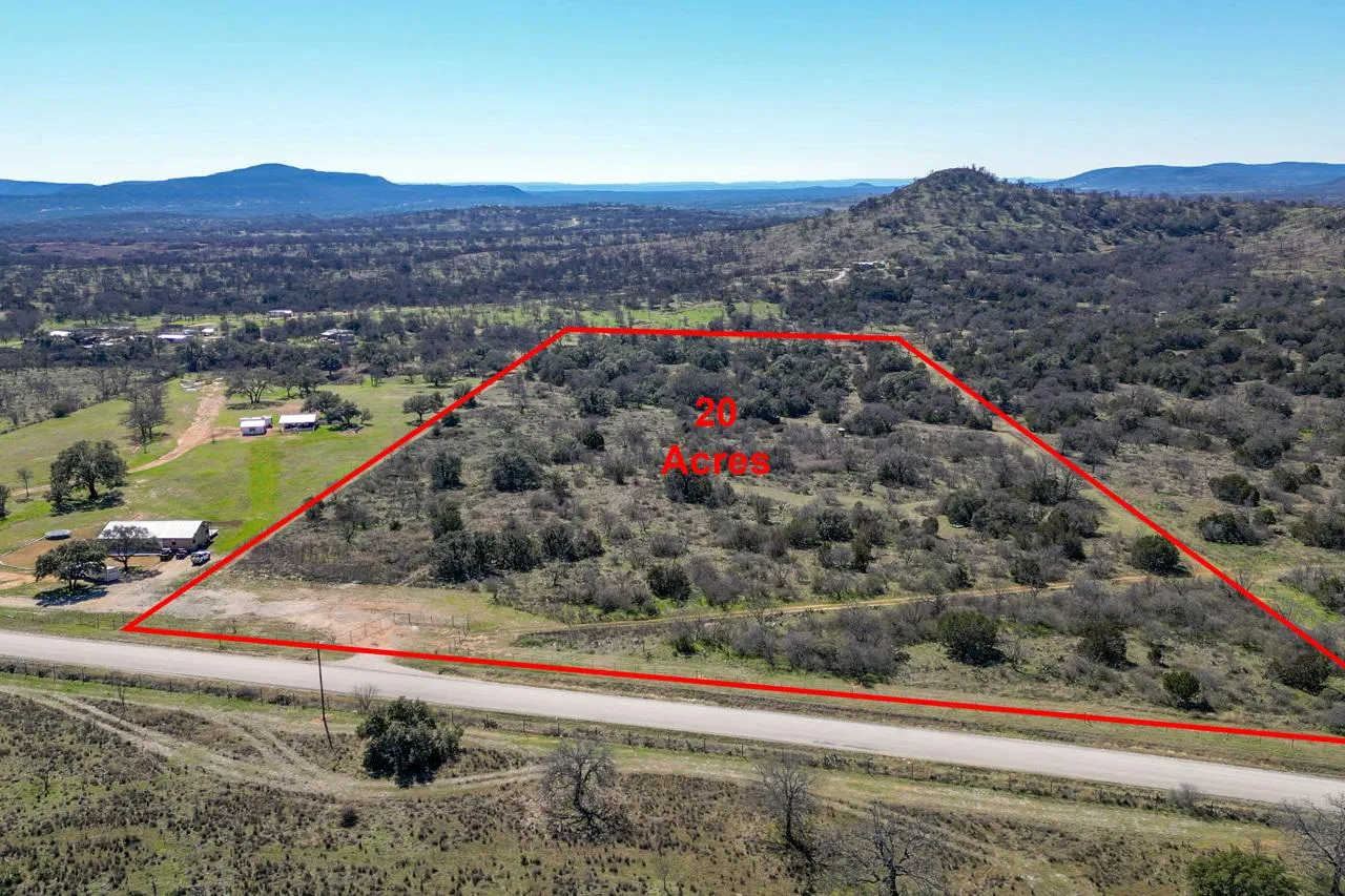 Land for Sale in Llano County, Texas between 10 and 20 Acres 35