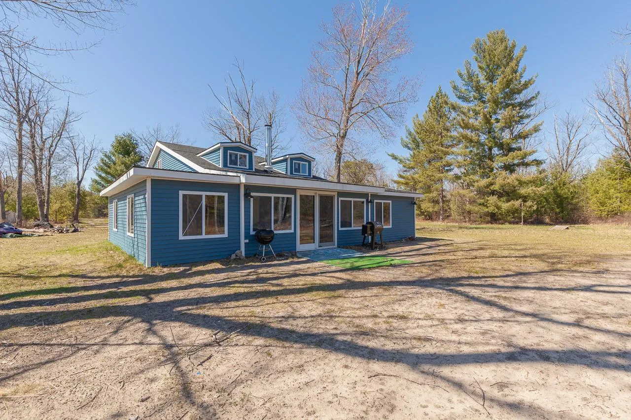 Land for Sale in Northeast Michigan Region over 100 Acres 33