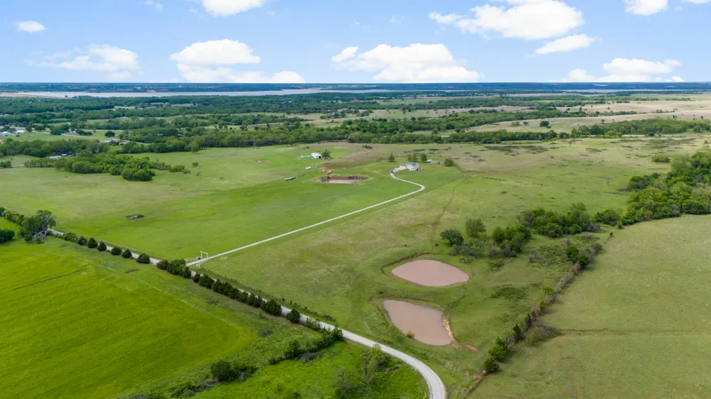 Properties of Blake Bechtel with Midwest Land Group in Edmond, OK