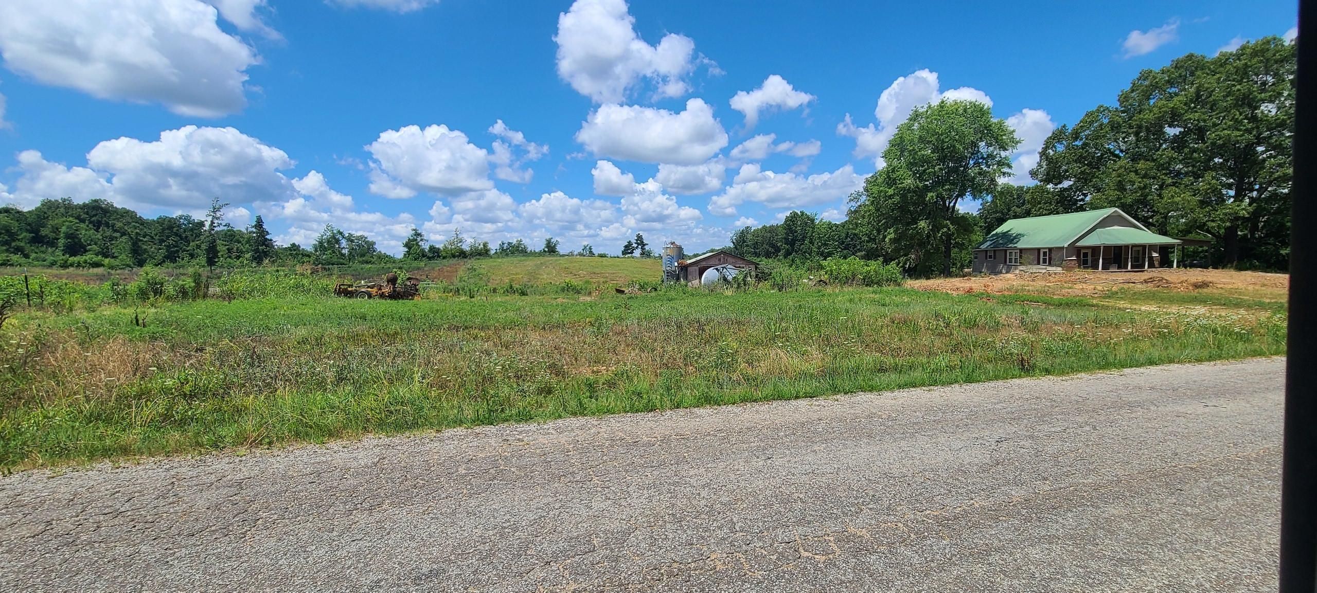 90 acres in Weakley County, Tennessee