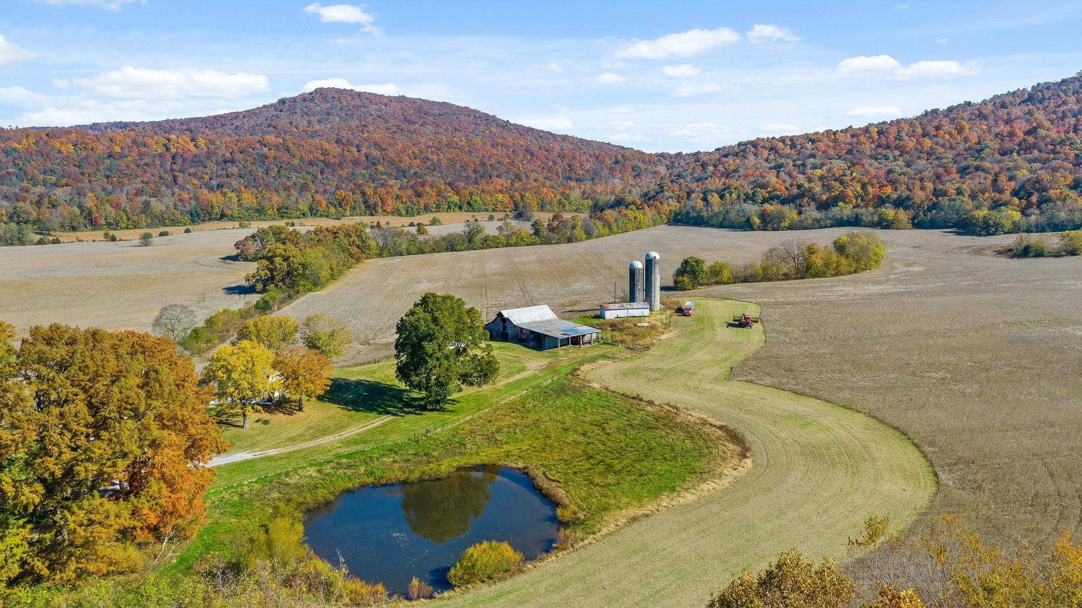 323 acres in Warren County, Tennessee
