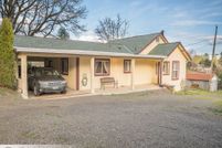 Property in Washington County, Oregon