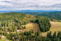 Property in Lane County, Oregon