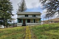 Property in Lane County, Oregon