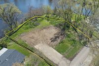 Waterfront Property for sale in Lake County, Illinois