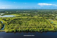 Lakefront Property for sale in Hendry County, Florida