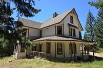 Property for sale in Siskiyou County, California