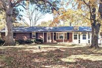 Property for sale in Jefferson County, Illinois