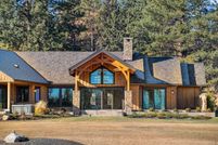 Lakefront Property for sale in Deschutes County, Oregon