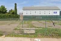 Property for sale in Richmond County, New York