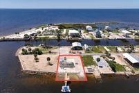 Lakefront Property for sale in Taylor County, Florida