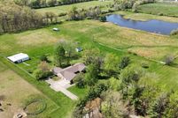 Residential Property for sale in Wayne County, Illinois