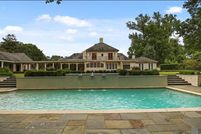 Lakefront Property for sale in East Baton Rouge Parish, Louisiana