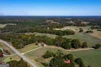 Lakefront Property for sale in Hart County, Georgia