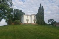 Property for sale in Cedar County, Iowa