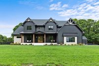 Lakefront Property for sale in Powhatan County, Virginia