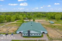 Property for sale in Oakland County, Michigan