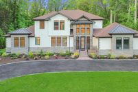 Property for sale in Suffolk County, New York