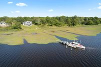 Property in New London County, Connecticut