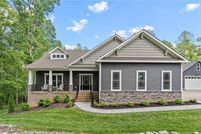 Lakefront Property for sale in Powhatan County, Virginia