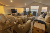 Lakefront Property for sale in Lincoln County, Oregon