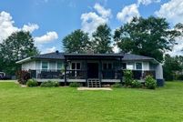 Lakefront Property for sale in Lowndes County, Mississippi